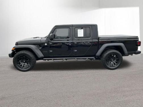 2020 Jeep Gladiator Sport