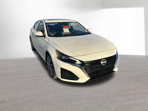 2025 Nissan Altima SL