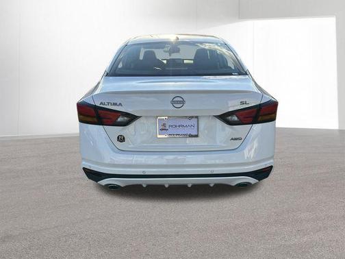 2025 Nissan Altima SL