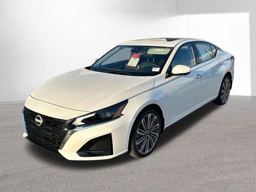 2025 Nissan Altima SL