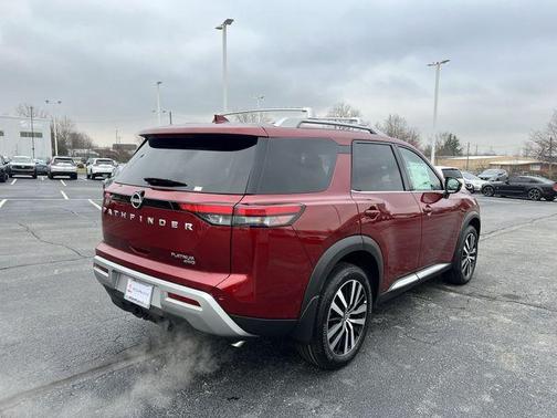 2025 Nissan Pathfinder Platinum