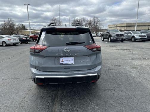 2025 Nissan Rogue Platinum