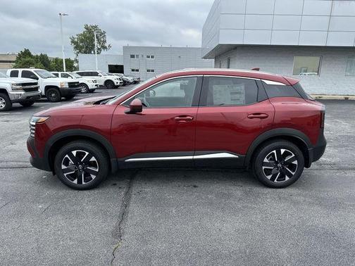 2025 Nissan Kicks SV
