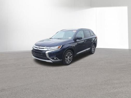 Blue 2016 Mitsubishi Outlander SEL