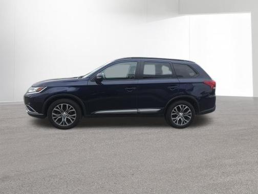 Blue 2016 Mitsubishi Outlander SEL