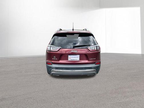 Velvet Red Pearlcoat 2019 Jeep Cherokee Limited