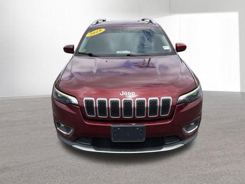 Velvet Red Pearlcoat 2019 Jeep Cherokee Limited