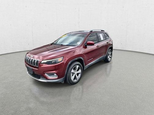 Velvet Red Pearlcoat 2019 Jeep Cherokee Limited