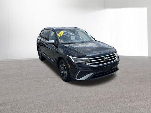 2024 Volkswagen Tiguan 2.0T Wolfsburg Edition