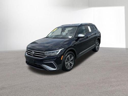 2024 Volkswagen Tiguan 2.0T Wolfsburg Edition