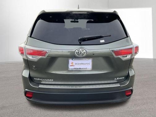 2016 Toyota Highlander LE