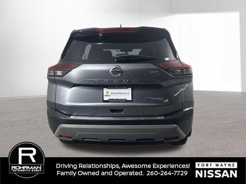 2021 Nissan Rogue SV