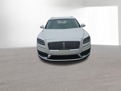 2019 Lincoln Nautilus Select
