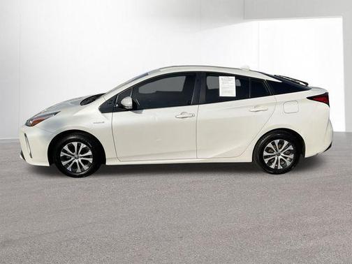 2019 Toyota Prius XLE