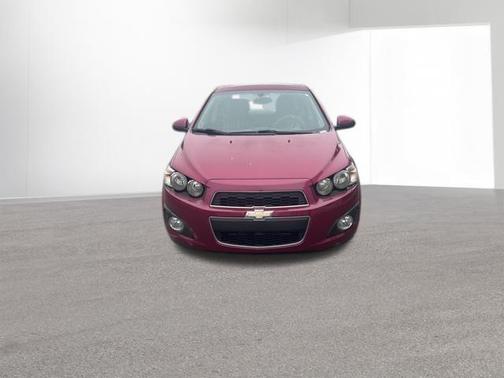 Deep Magenta Metallic 2014 Chevrolet Sonic LT