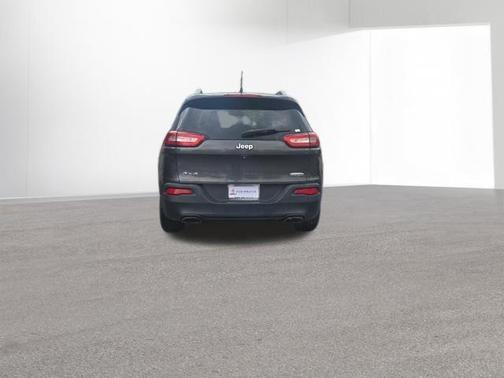 Granite Crystal Clearcoat Metallic 2015 Jeep Cherokee Latitude