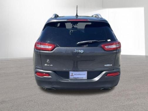 Granite Crystal Clearcoat Metallic 2015 Jeep Cherokee Latitude