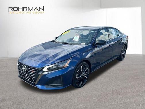2023 Nissan Altima 2.5 SR