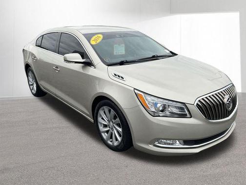 Sparkling Silver Metallic 2016 Buick LaCrosse Leather