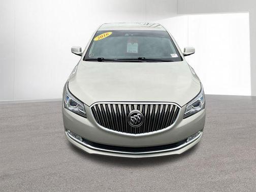 Sparkling Silver Metallic 2016 Buick LaCrosse Leather