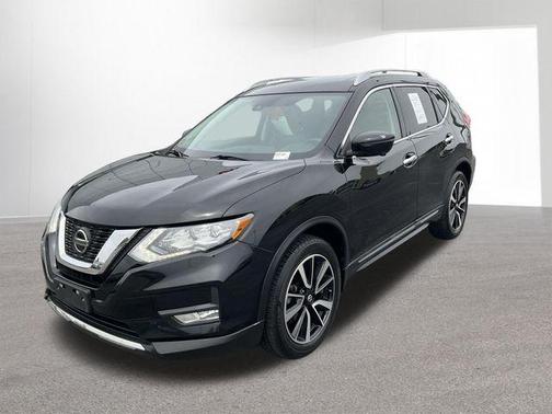 Magnetic Black 2019 Nissan Rogue SL