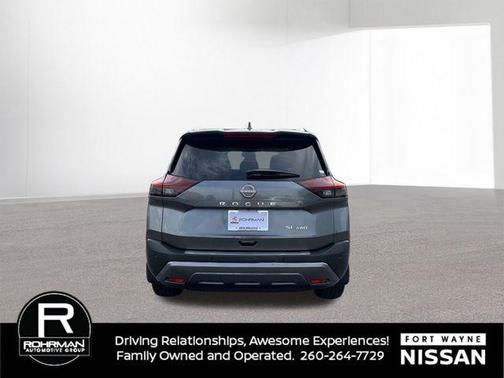 2022 Nissan Rogue SL