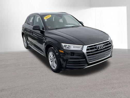 2020 Audi Q5 45 Premium