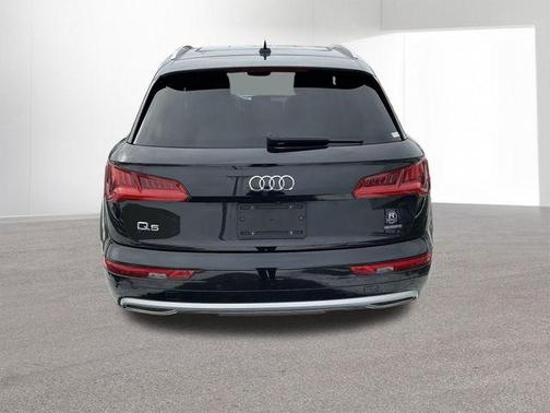 2020 Audi Q5 45 Premium