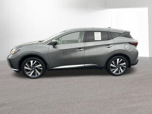 2022 Nissan Murano SL