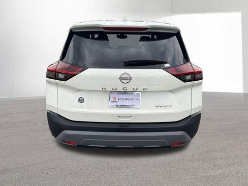 White 2023 Nissan Rogue SV