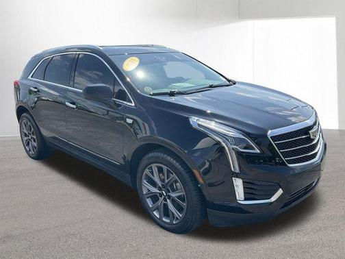 Stellar Black Metallic 2019 Cadillac XT5 Premium Luxury