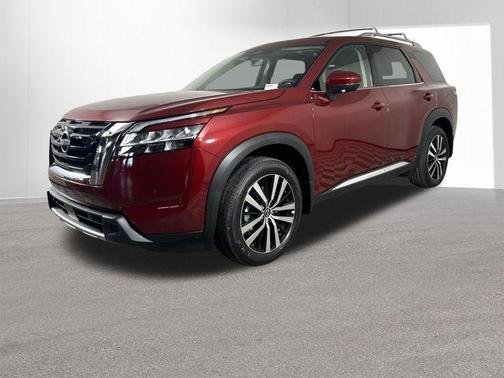 Scarlet Ember 2024 Nissan Pathfinder Platinum