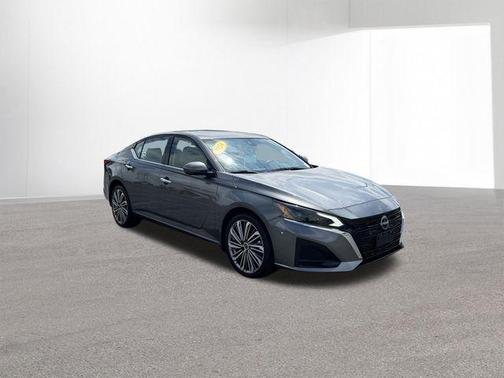 2024 Nissan Altima 2.5 SL