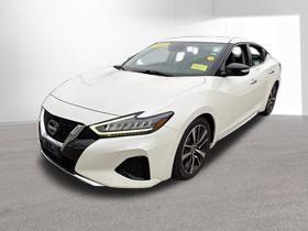 2023 Nissan Maxima SV
