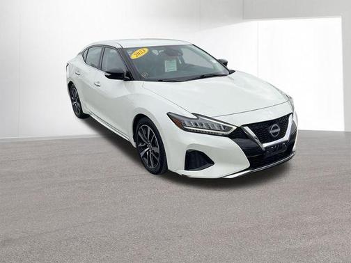 2023 Nissan Maxima SV