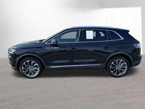 2021 Lincoln Nautilus Reserve