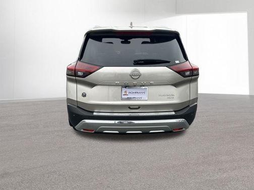 2022 Nissan Rogue Platinum
