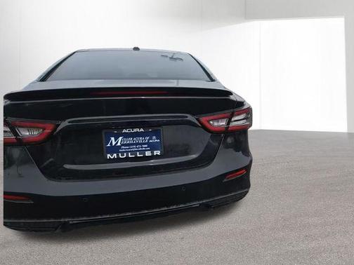 2023 Nissan Maxima SR