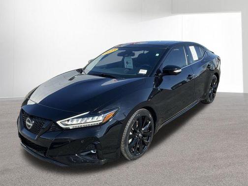 2023 Nissan Maxima SR