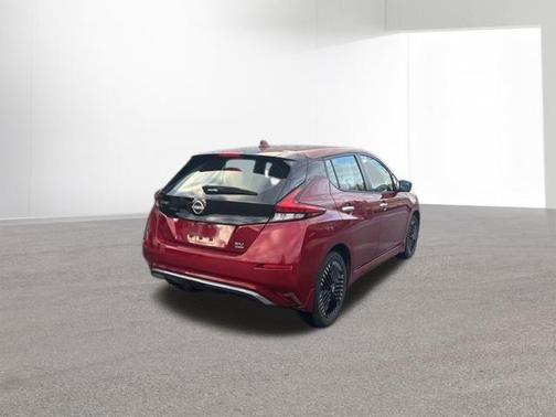 2025 Nissan Leaf SV PLUS