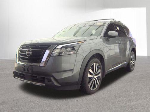 Gun Metallic 2023 Nissan Pathfinder Platinum