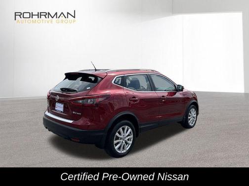 2022 Nissan Rogue Sport SV