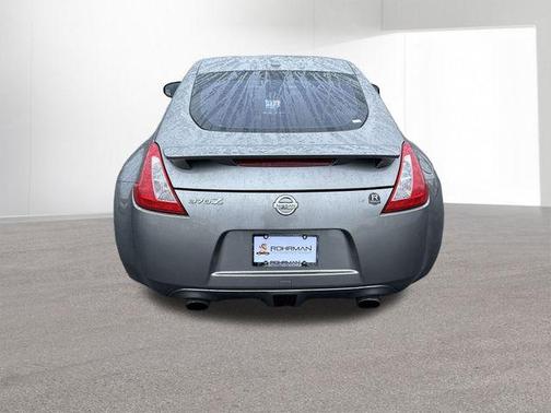 2009 Nissan 370Z Touring