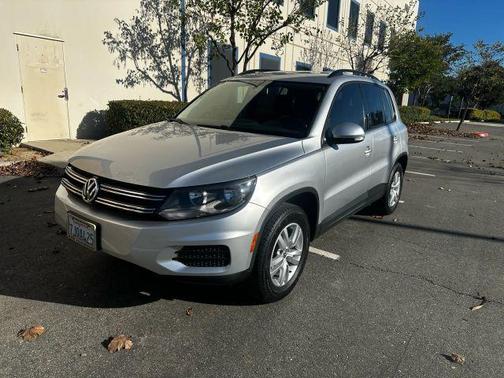 2015 Volkswagen Tiguan Auto S