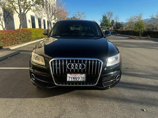 Black 2013 Audi Q5 3.0T Prestige