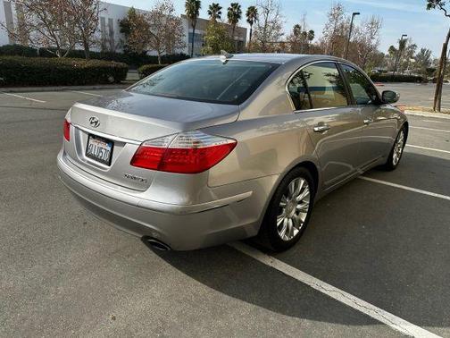 2010 Hyundai Genesis 3.8