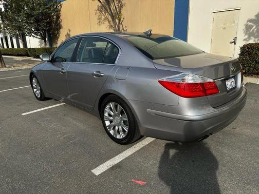 2010 Hyundai Genesis 3.8
