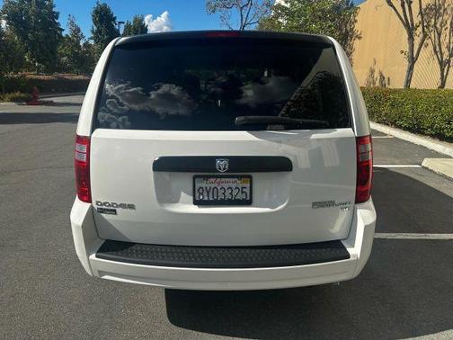 2010 Dodge Grand Caravan SE