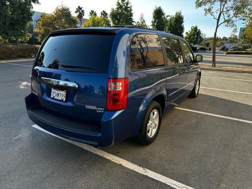 2010 Dodge Grand Caravan SXT