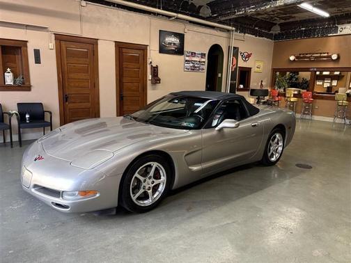 2001 Chevrolet Corvette Base
